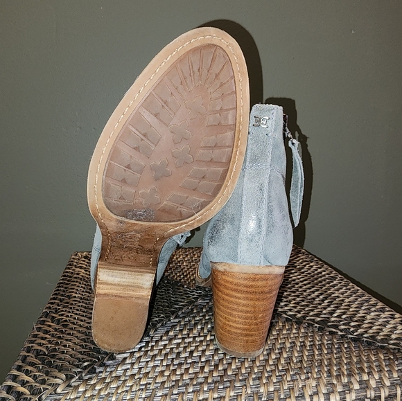 6.5 Women's Sam Edelman Booties - Picture 4 of 5